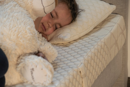 Almohada infantil 50 x 30 cm 100% látex natural y algodón orgánico